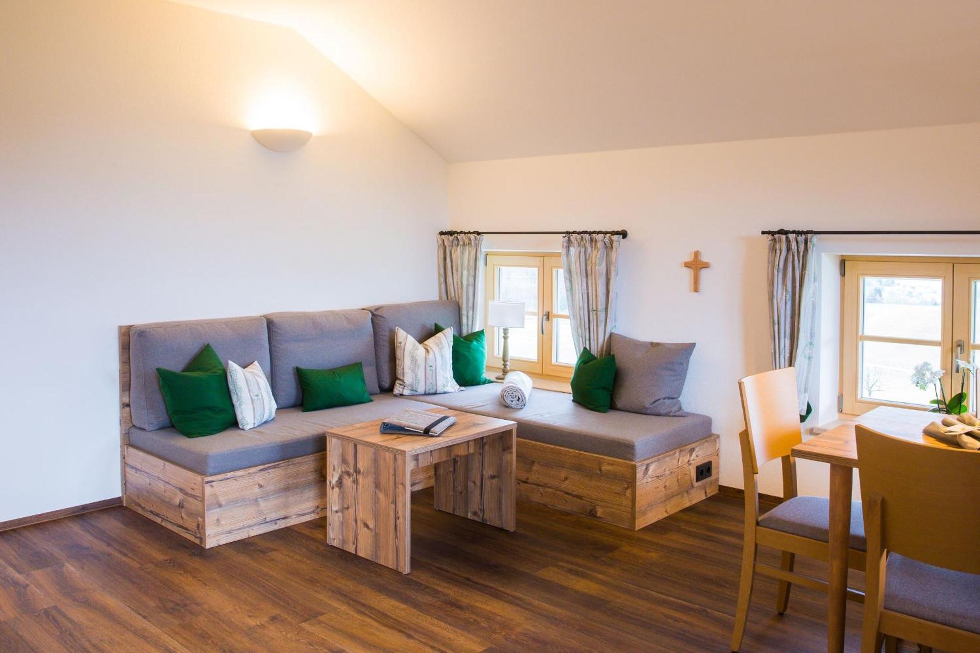Schleipfnerhof Urlaub Auf Dem Bauernhof Villa Bernau am Chiemsee Luaran gambar