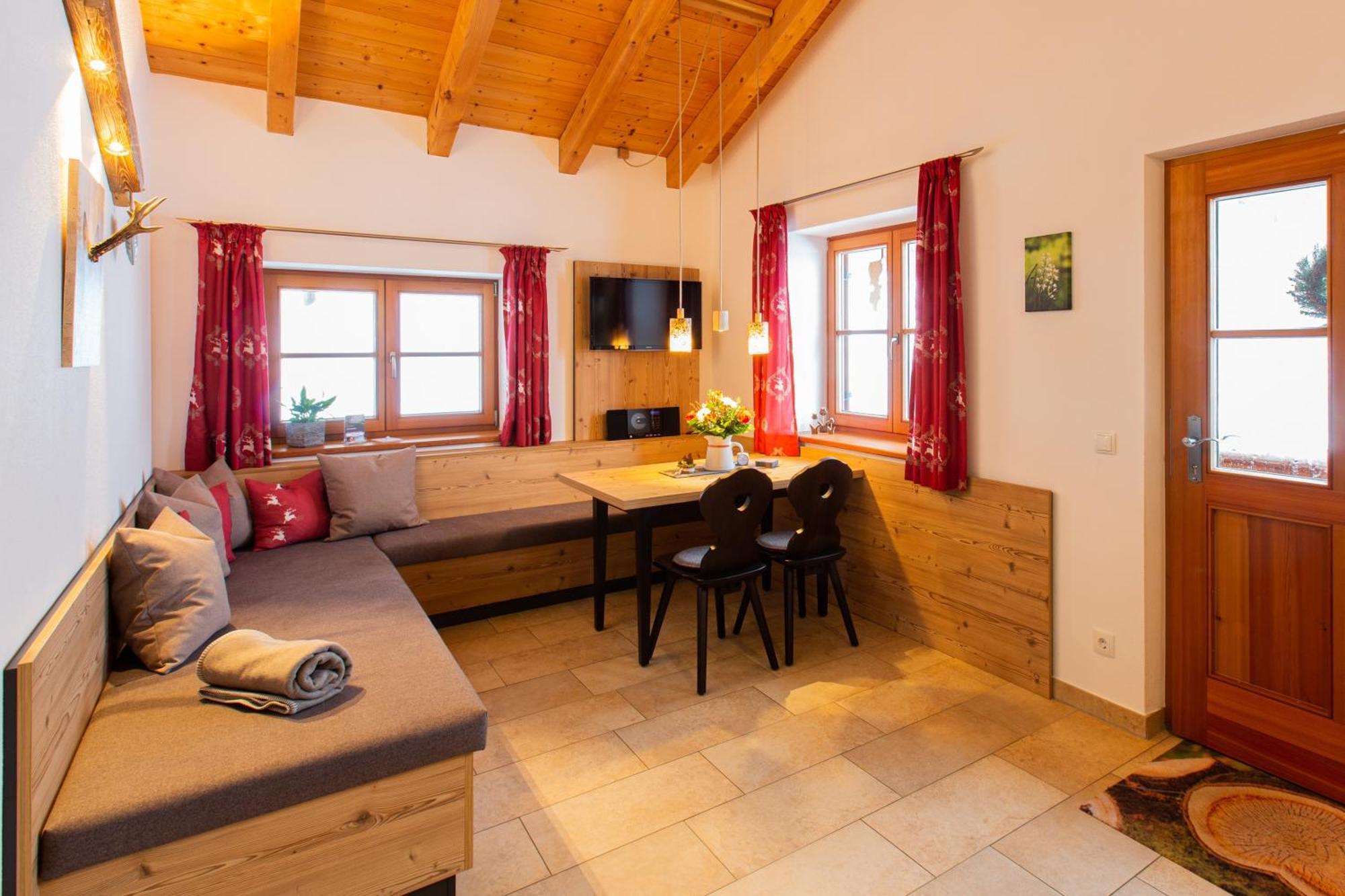 Schleipfnerhof Urlaub Auf Dem Bauernhof Villa Bernau am Chiemsee Luaran gambar