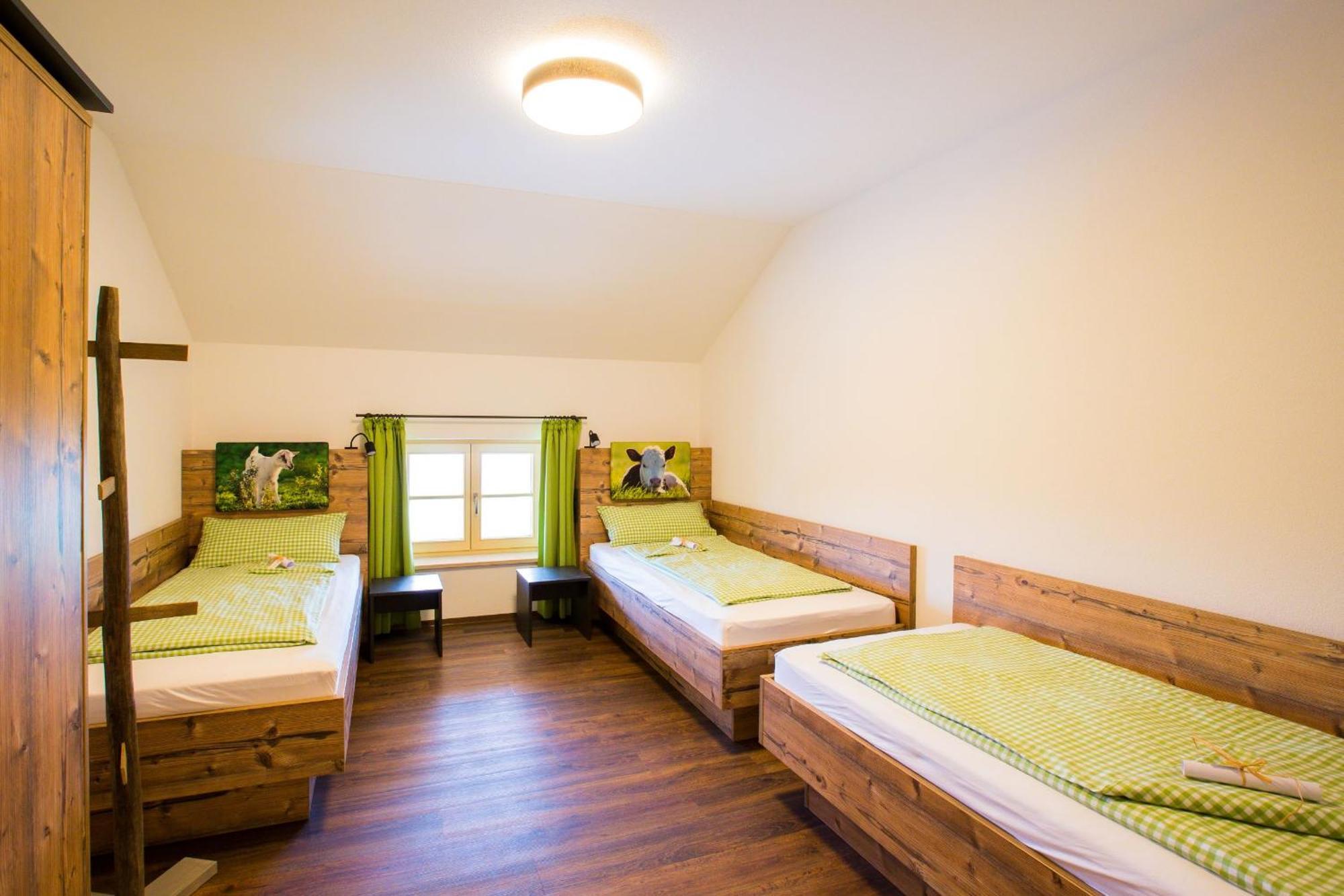 Schleipfnerhof Urlaub Auf Dem Bauernhof Villa Bernau am Chiemsee Luaran gambar